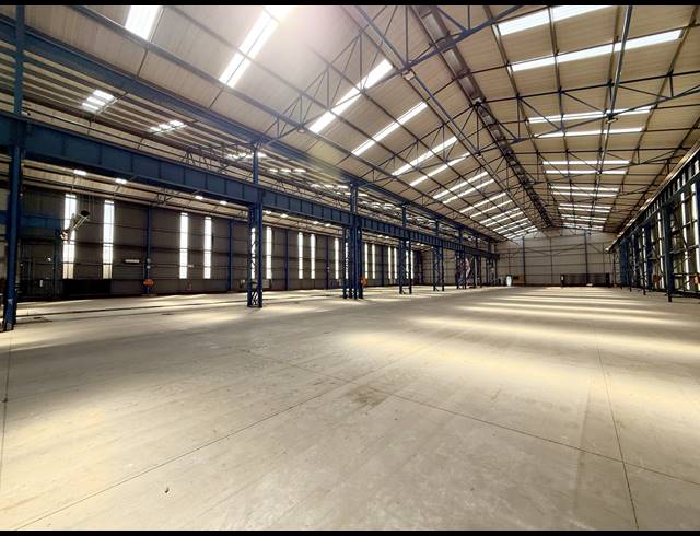 13,251M² WAREHOUSE TO LET IN WADEVILLE